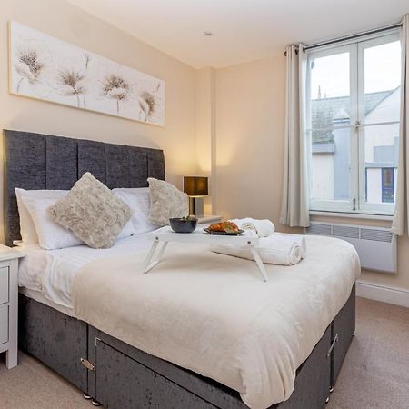 Guest Homes - Trinity Flat Worcester Extérieur photo