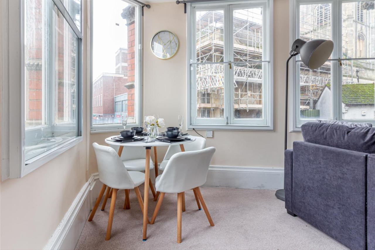 Guest Homes - Trinity Flat Worcester Extérieur photo