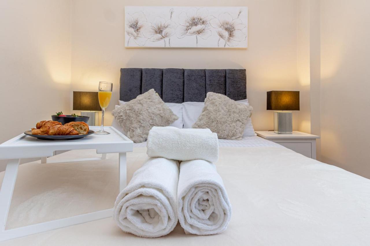 Guest Homes - Trinity Flat Worcester Extérieur photo